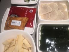 -海底捞火锅(高新万达店)