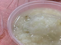 -蓝精灵饺子店