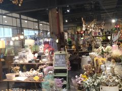 -魔方城市书房(中街益田店)