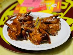 招牌烤乳鸽-石岐佬中山菜馆(张溪店)