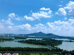 -湖景知味西餐厅•自助餐• 轻食(南京金茂威斯汀大酒店)