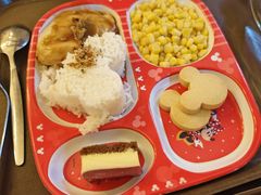 -皇室宴会厅(香港迪士尼乐园)