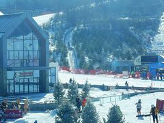 -鳌山滑雪度假区