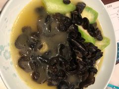 -港丽餐厅(高德置地店)