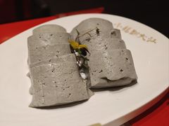 秘制黑豆腐-小龙翻大江文化火锅(太古里店)