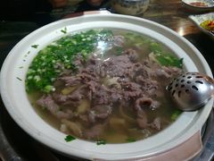 -乐山食古香跷脚牛肉