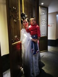 -盘子女人坊生日照·摄影馆(华强店)
