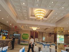 -艳阳天酒店(五里新村店)