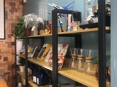面包甜点陈列柜-留白咖啡(人民巷八号大院店)