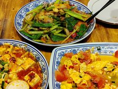 -乡土特色.冷锅鱼.牦牛肉汤锅