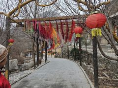 -大平台龙居瀑布旅游区