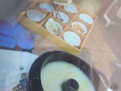 -飞虎过桥米线(翠湖店)