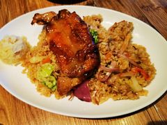 -玛格萝妮(汇智国际商业中心店)