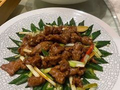 -渝半城经典川粤菜(重庆天地店)