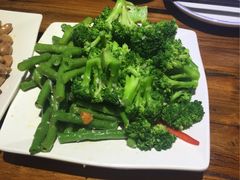 -农夫大盘鸡(经八路总店)