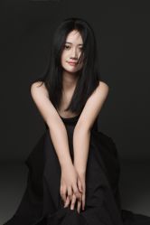 -onlygirl摄影美学馆高端定制(江滩店)