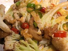 -卢大鲜鱼头捞饭(美利广场店)