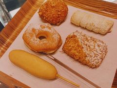 -巴黎贝甜(大宁国际商业广场店)