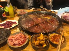 -岗上渣渣老火锅(两路口店)