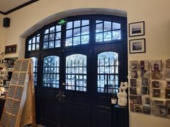 -良友书坊(安徽路店)