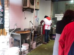 露天位-锅贴大王南翔小笼(临沂二村店)
