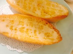 -新大咀港式茶餐厅(宝山万达店)