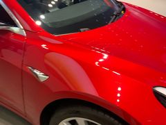 -TESLA 特斯拉(上海太古汇体验店)