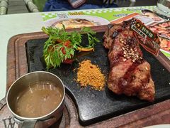 -西语炭烧牛排·西厨(滨湖万科里店)