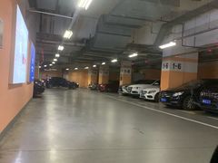 -大宁国际商业广场-地下停车库