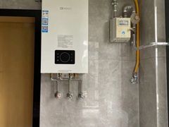 -百安居装修建材卖场(泰然店)