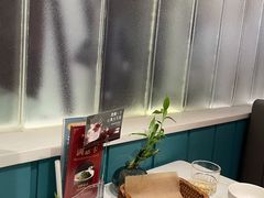 -美奈小馆·越南料理(中航城君尚购物中心店)