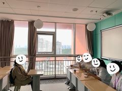 -上海市工商外国语学校
