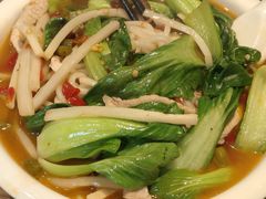 -牛八宝桂林米粉(八里庄店)