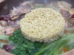 -威邵鸡煲(西华路总店)
