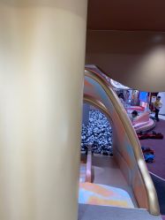 -奈尔宝·国风主题儿童乐园·亲子餐厅(豫园商城店)