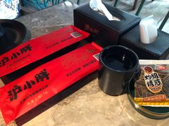 -沪小胖小龙虾(淮海中路旗舰店)