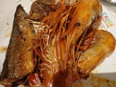 -领鲜活海鲜榴莲自助火锅(东门店)