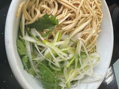 -十二忠手拉面(五福店)