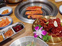 -明洞阿姨·韩式酱蟹烤肉·创意料理(三元桥店)