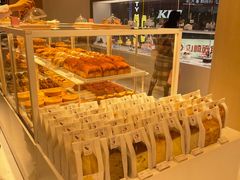 -好利来(上海长宁龙之梦店)