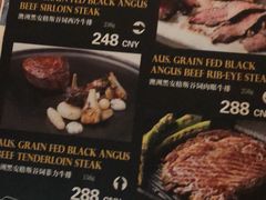 -上海滴水湖皇冠假日酒店