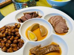 -江宴渔村·鱼鲜土菜(紫荆广场店)