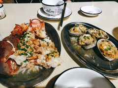 蒜蓉蒸波龙-三亚火车头万人海鲜广场