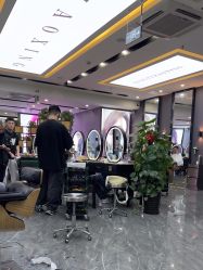 -藤野造型烫染·漂发