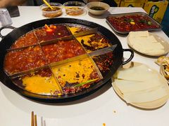 -岗上渣渣老火锅(两路口店)