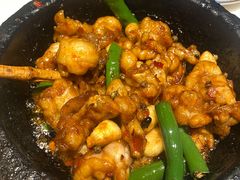 石锅杭椒牛蛙-桂满陇-西湖船宴(西单大悦城店)