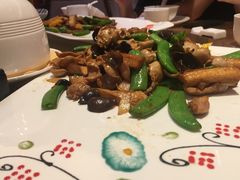 -广州中心皇冠假日酒店·百粤楼