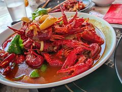 -沪小胖小龙虾(淮海中路旗舰店)