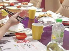 -荣誉国际酒店-云顶旋转餐厅