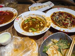 -叶派龙虾•招牌香辣蟹·海鲜(中海国际店)